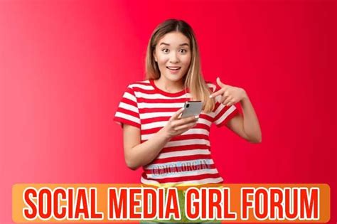 Socialmediagirls pula  Forum: Fakes / Ai